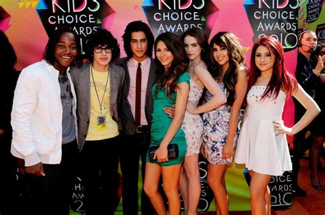 The Victorious Cast Reunited And Victoria Justice Was Actually There