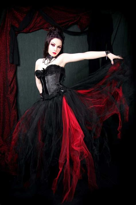 Refined Gothic Wedding Dresses Dressen Red Wedding Dresses Black