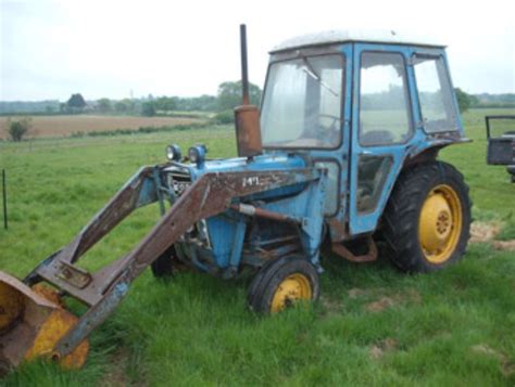 Ford 3600 Tractor