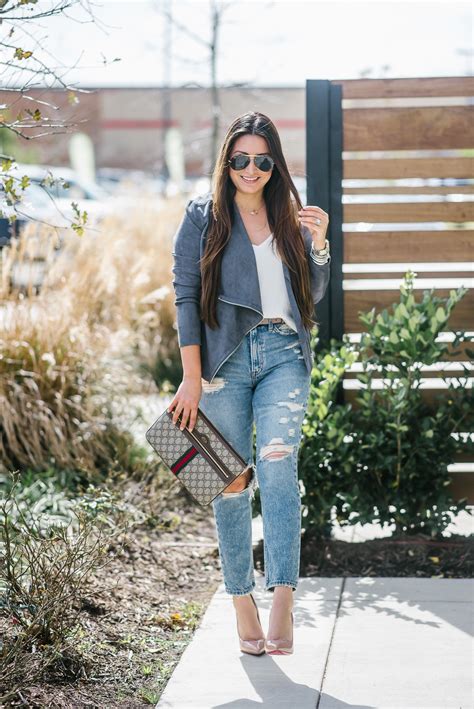 How To Style Mom Jeans Luxmommy Houston Fashion Beauty And