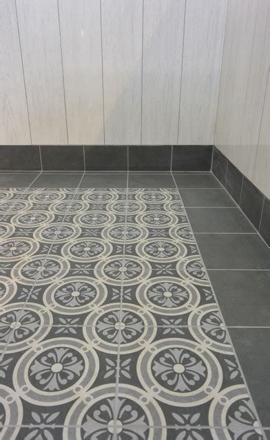 In unserem bereich fliesen finden sie fliesenbordüren sowie eine vielzahl weiterer produkte. Pattern and Printed tiles - Bauhaus-Look - von Ceramic Planet
