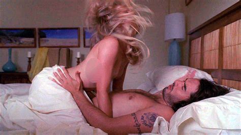 Nude Celebs In Hd Mila Kunis Picture Original Kristen