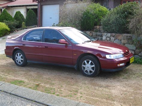 Read 1994 honda accord reviews from real owners. 1994 Honda Accord - Exterior Pictures - CarGurus