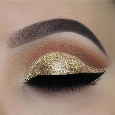 52 Best Gold Eye Makeup Looks And Tutorials Eye Makeup Makeup Gold
