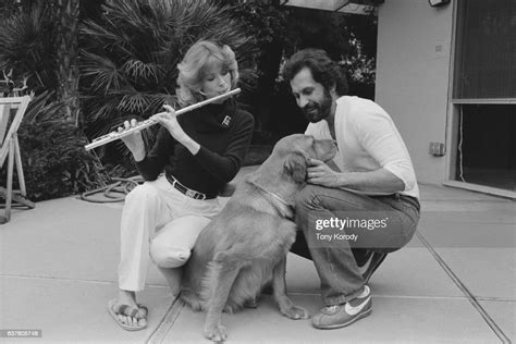Lauren Tewes With Her Husband John Wassel Photo Dactualité Getty Images