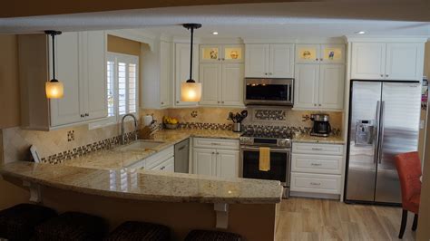 Kitchen remodeling can be challenging if done alone or by a group of inexperienced contractors. Kitchen and Bath Remodeling Companies In Scottsdale AZ