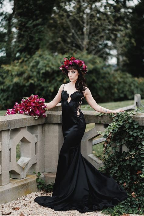 Red and black wedding dresses. 60 Red And Black Wedding Ideas - Weddingomania