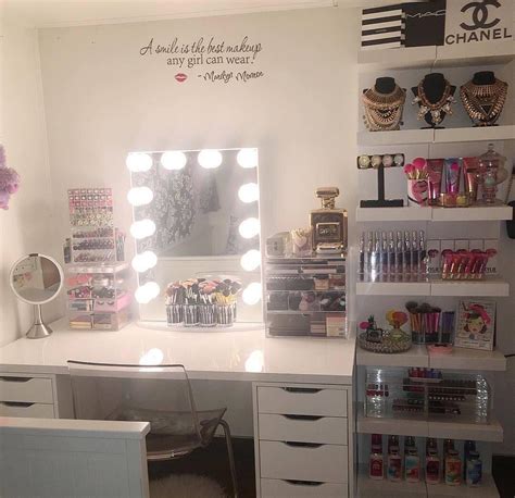 A Smile Is The Best Makeup Any Girl Can Wear This Makeup Station From