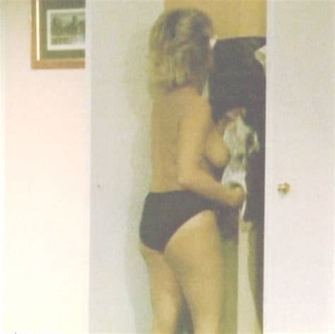 Naked jennifer saunders Celine Dion