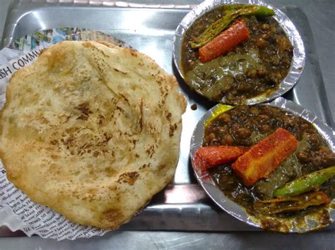 Here are 11 best chole bhature you can try in delhi. Top 5 places for Chole Bhature in Delhi - Chomp Slurrp Burp