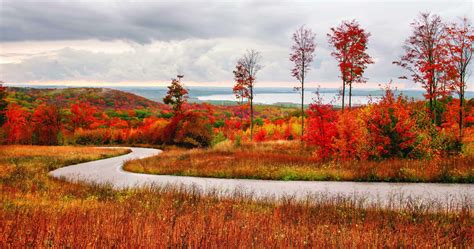 5 Places To See Northern Michigan Fall Color Northern