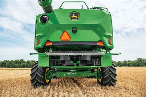 John Deere Releases New And Improved S7 Series Combines