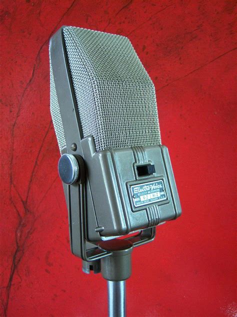 Electro Voice V 2 Ribbon Microphone Microphone Vintage Microphone