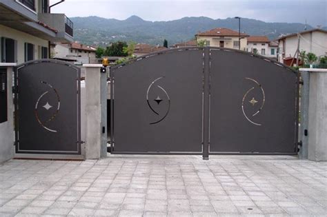 Simple Science: How to Make a Volcano with Kids