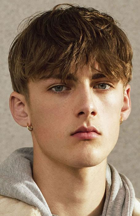 Männer Frisuren Kurz 2019 Fringe Haircut Mens Hairstyles Short Long