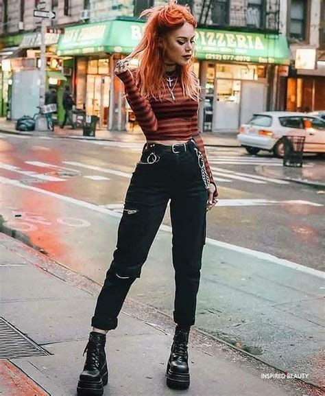 Aesthetic Grunge Outfits Ideas To Copy In Inspired Beauty