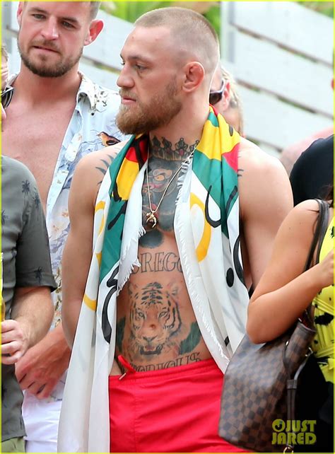 Conor Mcgregor Girlfriend Dee Devlin Hit Ibiza With A Major Posse Photo Photos