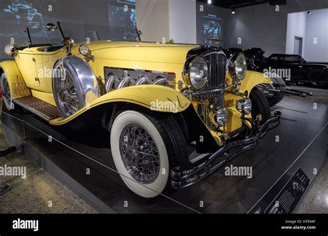 Great Gatsby Car Hi Res Stock Photography And Images Alamy