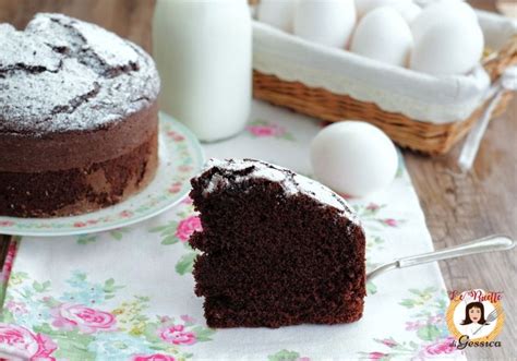 Preparare una torta al cioccolato con il bimby è veramente facile e divertente, un dolce bimby buonissimo ed amato dalla famiglia. Ricetta con e senza Bimby della TORTA AL CIOCCOLATO ...