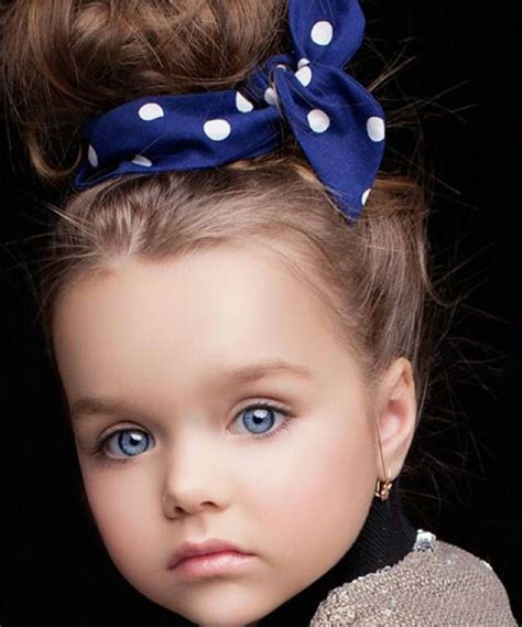 Pin By Maria Swiatek On Babies Baby Girl Blue Eyes Beautiful