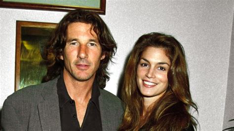 The Red Flag Cindy Crawford Admits To In Her Marriage With Richard Gere