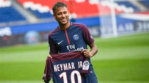 What Is Neymars Net Worth And How Much Does The Psg Star Earn