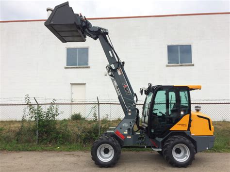Giant V6004t Tele Compact Wheel Loader New And Demonstrator