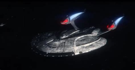 Star Trek Picard Season 3 Trailer Shows Tng Cast New Enterprise