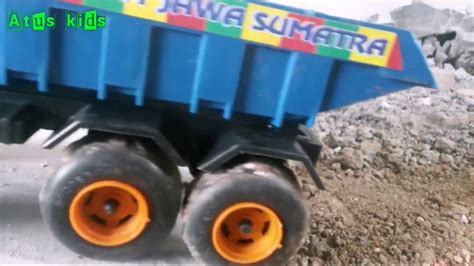 Find all of the dump trucks you need, when you. dump truck mainan dan mobil beko excavator melewati tanjakan dan turunan🔴🔵⚪⚫video untuk anak ...