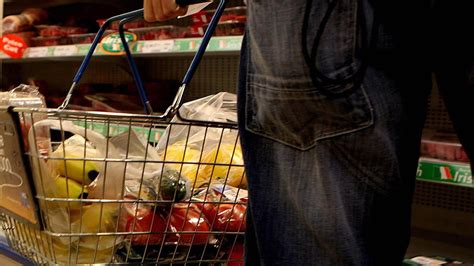 Inflation Sends Uk Retail Sales Down In September