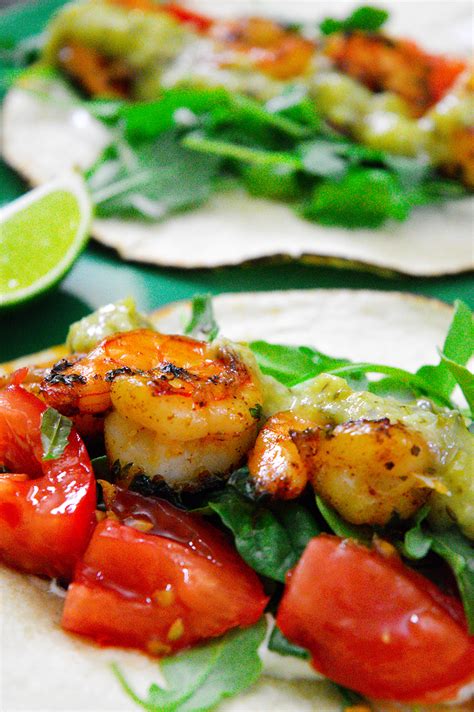 Southern Mom Loves Grilled Shrimp Tacos With Tomatillo Salsa Recipe
