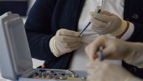 El gobierno de la ciudad de méxico dio a conocer este viernes que la aplicación de la vacuna contra el coronavirus para personas de 30 a 39 años dará inicio la próxima semana. Se abre registro para vacunación contra covid a personas ...