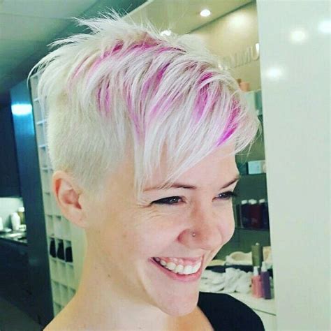 May 2016 Platinum And Pink Pixie Ombrepixiecut Pixie Hair Color Blonde Hair With Highlights