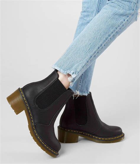 Martens combats boots, boots, lace up boots, and shoes here. Doc Martens - What are they and how do you wear them ...