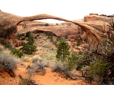 Filelandscape Arch Arches National Park Moab Usa Wikitravel