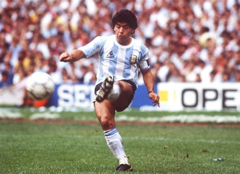 It seem still fresh in their. Diego Maradona dead: Argentina football legend passes away ...