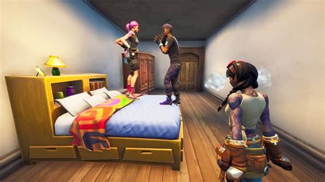 Fortnite Roleplay The Overprotective Mom Did She Catch Us A Fortnite Short Film Youtube