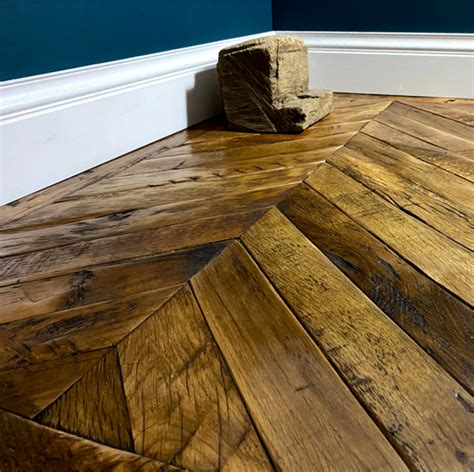 Heritage Oak Flooring Reclaimed Wood Flooring Solid Wood Flooring Uk