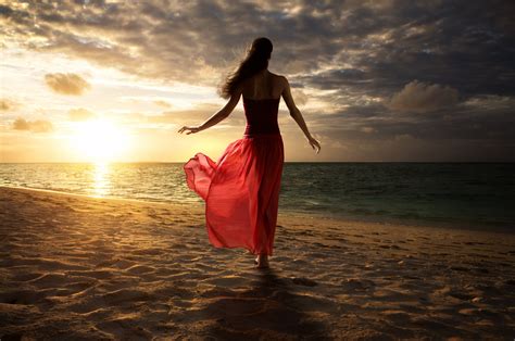 Red Ocean Nature Summer Sea Lady Woman Sunset Dress Wallpaper
