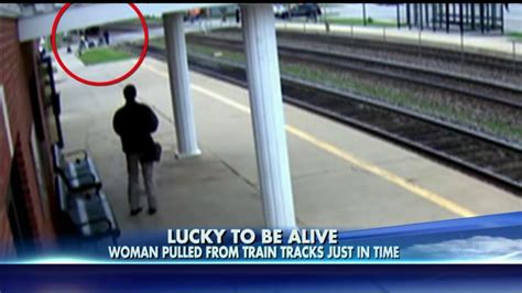 Mom Pulls Man In Wheelchair From Train Tracks 1023 Krmg