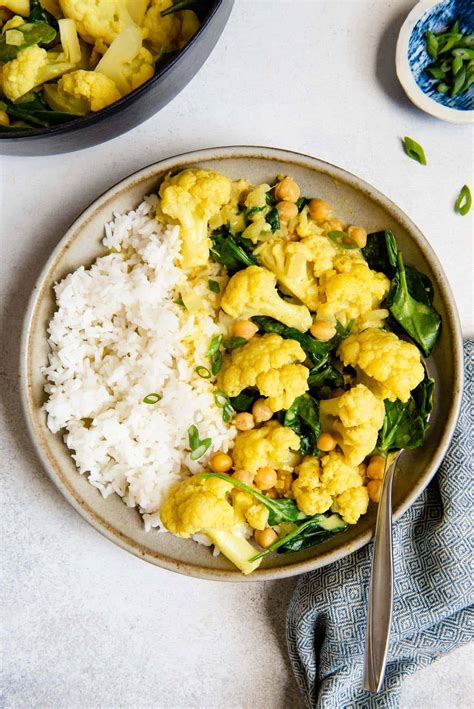 Vegan Cauliflower Curry With Chickpeas And Spinach Healthy Nibbles By