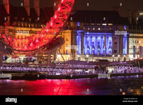 The London Eye Is A Massive 135 M Or 443 Foot Tall Ferris Wheel Which