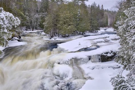 Chutes Provincial Park Is A Scenic Escape In Ontario With Waterfalls