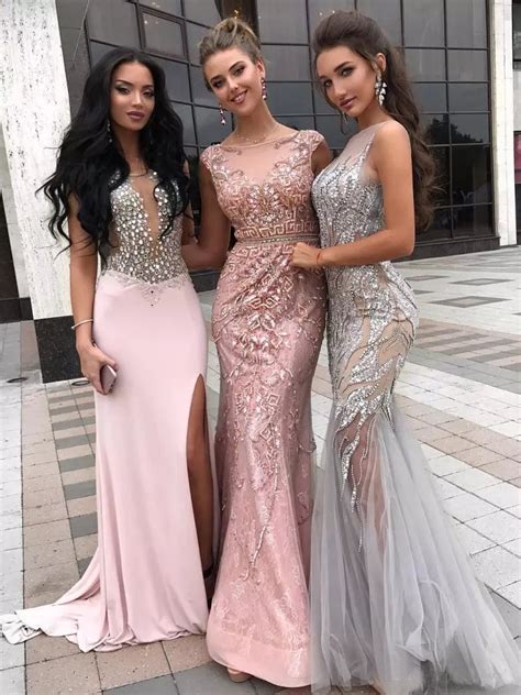 2018 Chic Mermaid Sparkly Silver Prom Dresses Beading Long Prom Dress