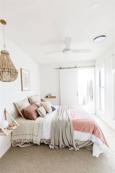 40 Beach Themed Bedrooms To Take You Away Ocean Bedroom Ideas Girls