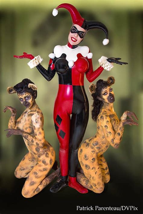The animated series titled joker's favor in 1992.1 she was so well received by fans that. Harley Quinn & Her Hyenas Cosplay | Project-Nerd