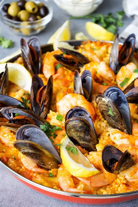 This Spanish Seafood Paella Features A Crusty Saffron And Veggie