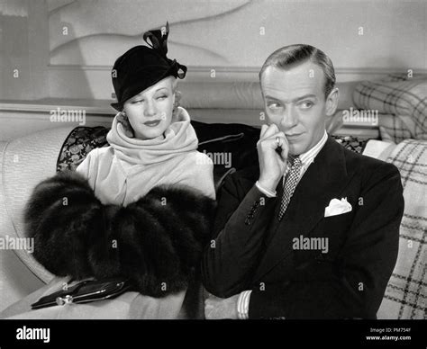 Ginger Rogers Y Fred Astaire Roberta 1935 Rko Archivo De Referencia