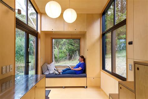 Living Big In A Tiny House Stunning Modern Minimalist Tiny House