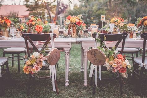 20 Romantic Decor Ideas For Fall Themed Wedding